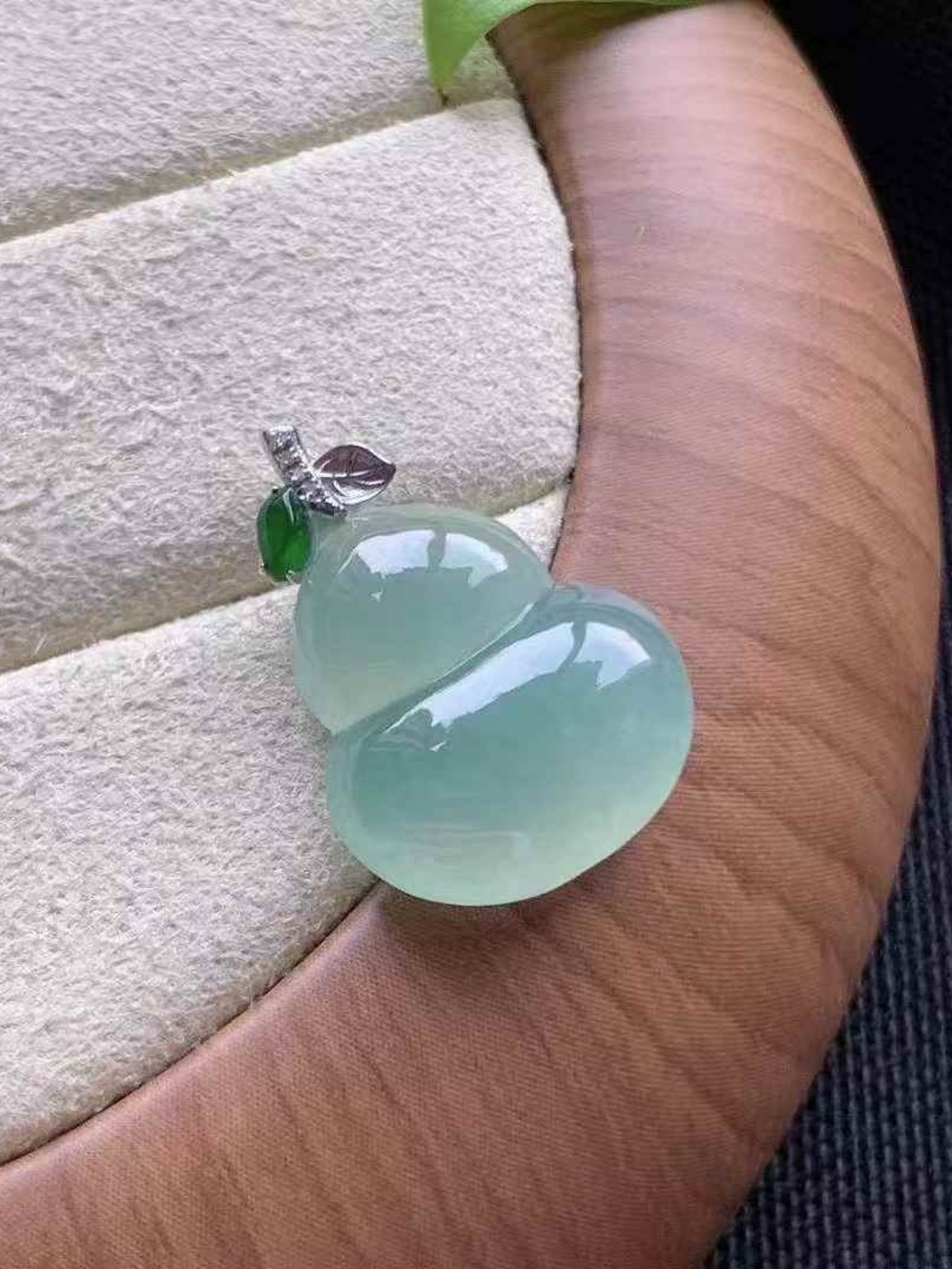 Cerified Translucent Light Green Chalcedony Gourd Pendant ,18K Gold Bail